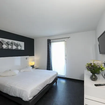 Hotel Bo Rivage 3*