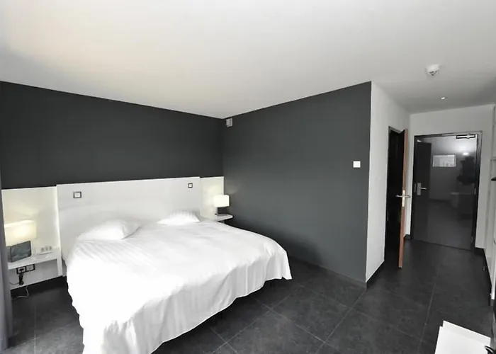 Hotel Bo Rivage Neufchâteau